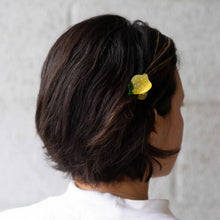 Load image into Gallery viewer, Mini Lemon Claw Clip