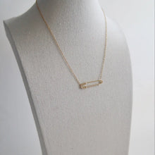 Load image into Gallery viewer, Safety Pin Necklace