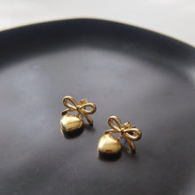 Load image into Gallery viewer, Bow Heart Earrings