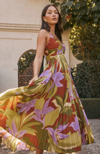 Load image into Gallery viewer, Blythe Dress in Floral