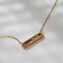 Load image into Gallery viewer, Lumi Bar Necklace