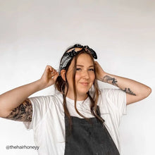 Load image into Gallery viewer, Amy Bandana