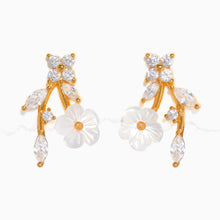 Load image into Gallery viewer, Wildflower Earrings
