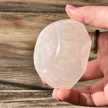 Load image into Gallery viewer, Selenite Bowl