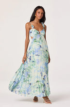 Load image into Gallery viewer, Emese Dress in blue