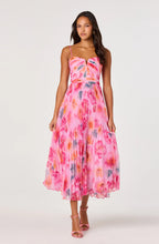 Load image into Gallery viewer, Bayley Floral Pleated Maxi Dress