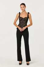 Load image into Gallery viewer, Donne Floral Lace Bustier Top