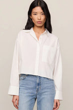 Load image into Gallery viewer, Favorite Button Up