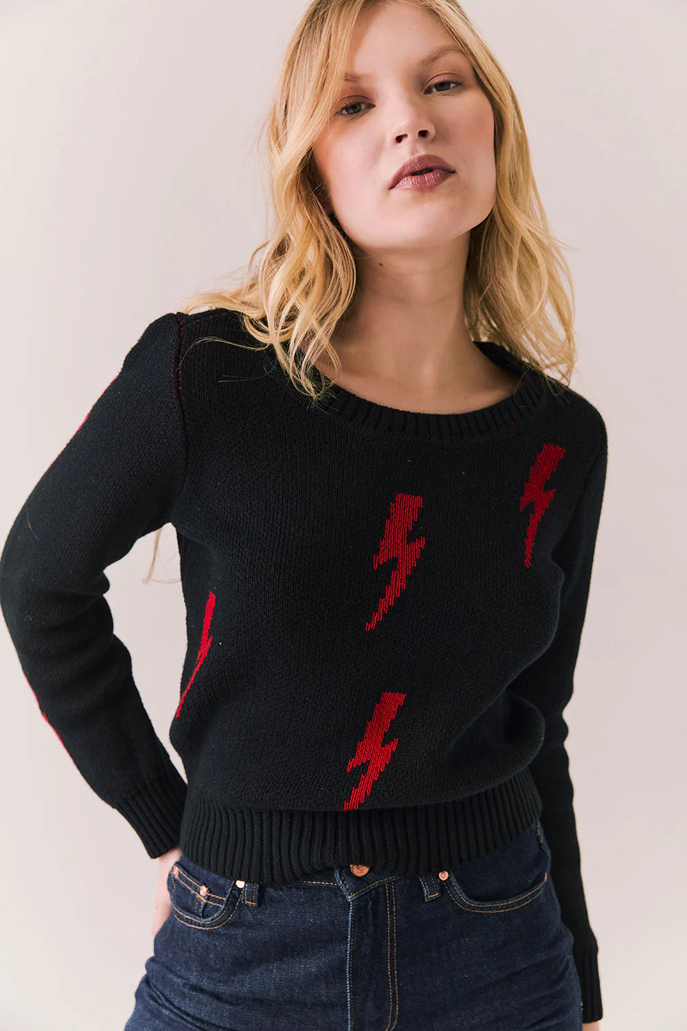 Tossed Bolts Pullover