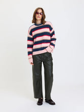 Load image into Gallery viewer, Carlyle Everyday Crewneck