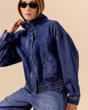 Load image into Gallery viewer, Phantom Funnel Neck Jacket