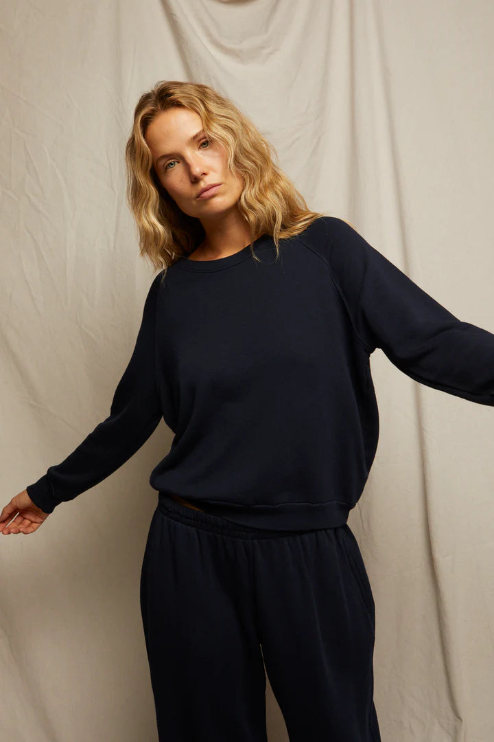 The Lennon Sweatshirt in Navy