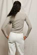 Load image into Gallery viewer, The Emma Long Sleeve