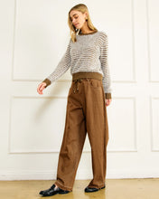 Load image into Gallery viewer, Lyon Sweater