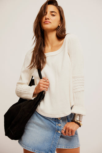 Swinging Cable Cuff Long Sleeve