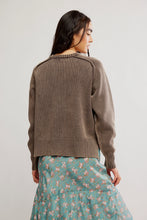 Load image into Gallery viewer, Spring Street Sweater