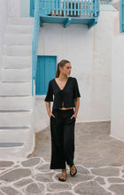 Load image into Gallery viewer, La Belle Linen Cropped Top