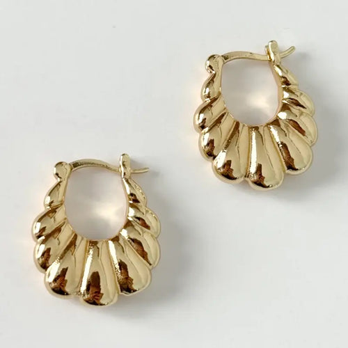 Little Scallop Hoops