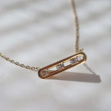 Load image into Gallery viewer, Lumi Bar Necklace