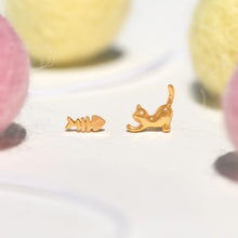 Load image into Gallery viewer, Teeny Tiny Purrfect Catch Studs