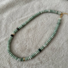 Load image into Gallery viewer, Dania Necklace