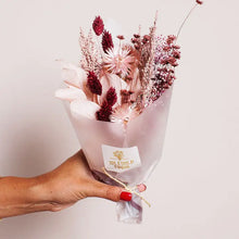 Load image into Gallery viewer, Dried Flower Bouquet
