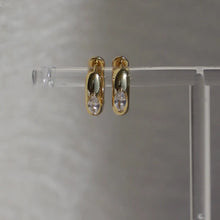 Load image into Gallery viewer, Aurum Hoops