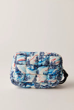 Load image into Gallery viewer, Printed Quilted Mini Case