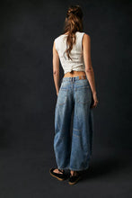 Load image into Gallery viewer, Good Luck Barrel Jeans in Ultra Light Beam