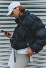 Load image into Gallery viewer, In a Bubble Puffer Jacket in Black