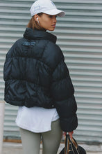 Load image into Gallery viewer, In a Bubble Puffer Jacket in Black