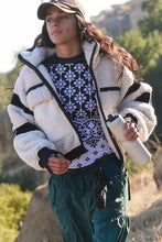 Load image into Gallery viewer, Far Out Fleece
