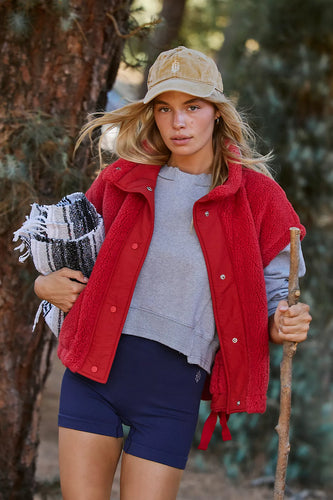 Scout it Out Fleece Vest in Cranberry