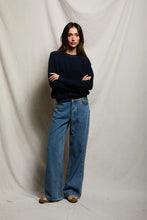 Load image into Gallery viewer, Ziggy Sweatshirt in Navy
