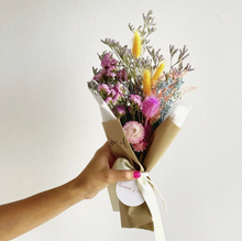Load image into Gallery viewer, Classic Dried Flowers