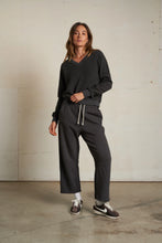 Load image into Gallery viewer, The Fallon Pant