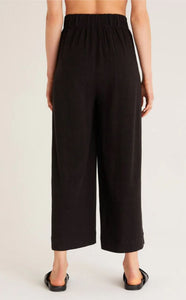 Farah Pant