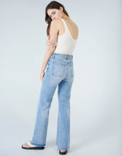 Load image into Gallery viewer, Peace Jolene